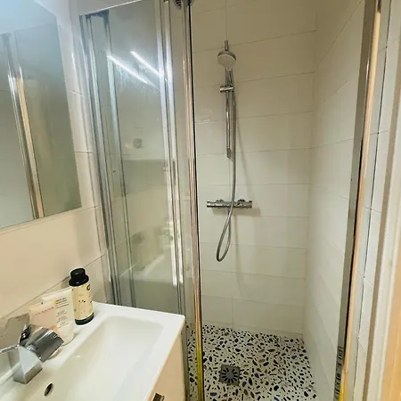 Appartamento Cosy - à 2min - Casino à 1min *