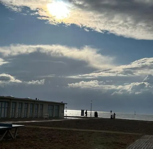 Cosy - à 2min - Casino à 1min Appartamento